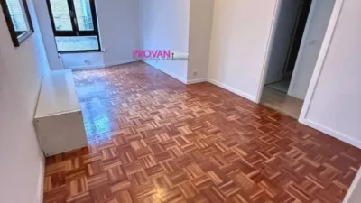 Piso en alquiler en Palacio - Imagen 3