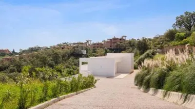 Chalet on Calle Cantabria photo 2