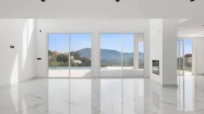 Chalet on Calle Cantabria photo 4