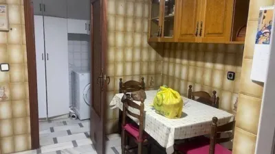 Piso – Dolores - Más