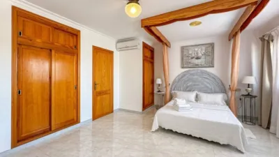 Chalet in Colonia Virgen del Carmen photo 8