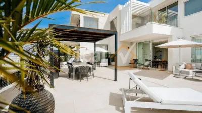 House on Calle Luxemburgo photo 3