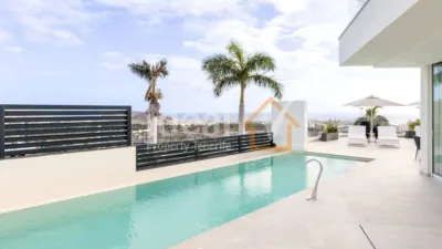 House on Calle Luxemburgo photo 4