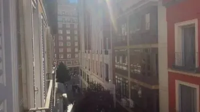 Piso en alquiler en Centro - Imagen 3