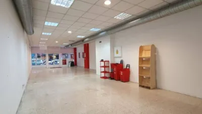 Local comercial en alquiler en Ensanche - Vista 3