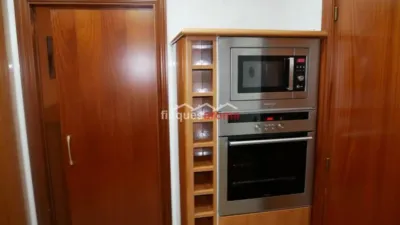 Apartment in Valls photo 2