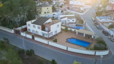 Chalet for sale in Los Balcones-Los Altos-Punta Prima photo 2