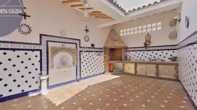 Chalet en venta en Calle de la Virgen de las Huertas – pohled 4