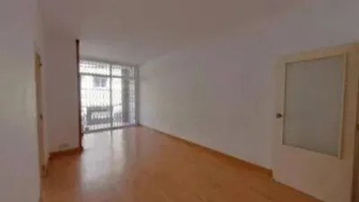 Apartment in El Camp de l'Arpa del Clot photo 2