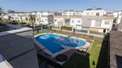 Townhouse in Torreblanca photo 18