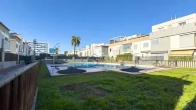 Townhouse in Torreblanca photo 21