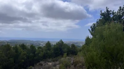 Terreno en venta en Callosa D'en Sarrià - Más