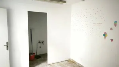 Local comercial en alquiler en Avenida de Ramón Menéndez Pidal - Vista 5