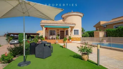 Casa – Busot, Pla de la Lloma, l'Alacantí - Més