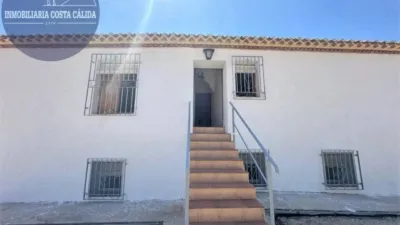 Rustic house on N-A Street, -1 photo 36