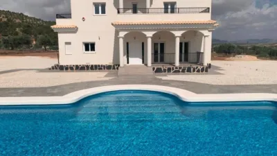 Casa – El Pinós - Pinoso - Más