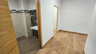 Local comercial en alquiler en Rúa Marcial de Adalid - Vista 3