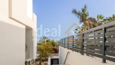 Casa en calle Luxemburgo photo 25