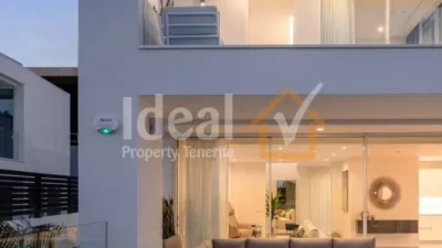 Casa en calle Luxemburgo photo 32