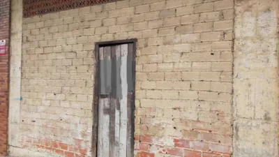 Local comercial en venta en Pravia - Més