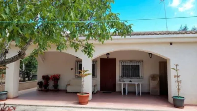 Rustic house in Onil photo 3