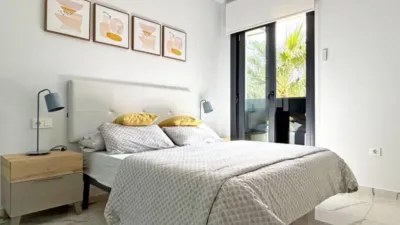 Piso – Orihuela, La Pinada, Urbanización la Florida - Más