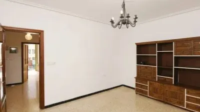 Apartment on Marquès de la Fontsanta photo 8