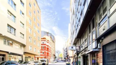 Local comercial en venta en Sagrada Familia-Vioño - Vista 3