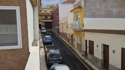 Terraced house on Calle Olivera photo 3