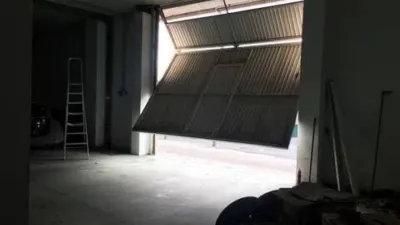 Local comercial en alquiler en Parroquias - Més