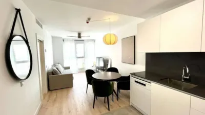 Piso en alquiler en Paseo de los Martiricos, Martiricos-La Roca (Distrito La Rosaleda-La Roca. Málaga Capital) de 1.700 €<span>/mes</span>