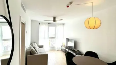 Piso en alquiler en Paseo de los Martiricos, Martiricos-La Roca (Distrito La Rosaleda-La Roca. Málaga Capital) de 1.700 €<span>/mes</span>