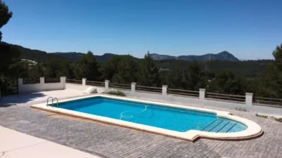 Chalet in Castalla photo 3