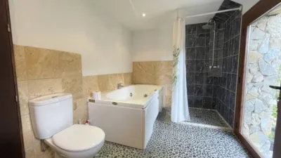 Chalet en venta en Galilea, Galilea de 670.000 €