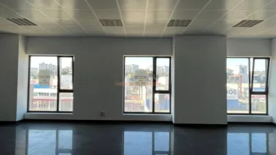 Local comercial en alquiler en A Gándara - Vista 3
