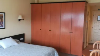 Apartment on Avenida del Prado de Irache photo 5