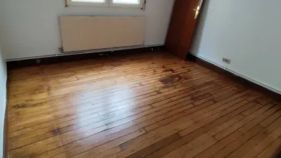 Apartment in Galdakao photo 3