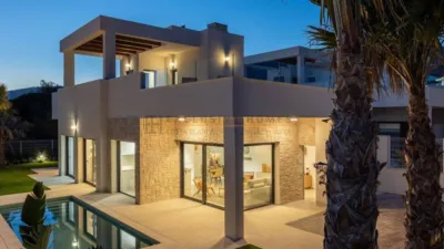 Villa in Golf Bahía Urbanization photo 33