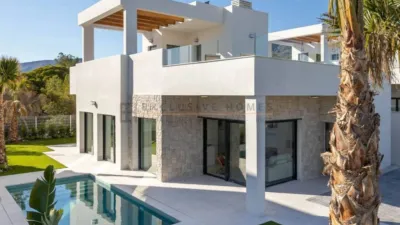 Villa in Golf Bahía Urbanization photo 34