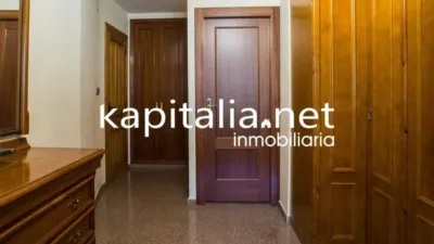 Apartment in Ensanche photo 11