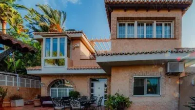 Chalet on Fernando Cassinello Street photo 14