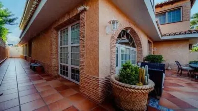 Chalet on Fernando Cassinello Street photo 17