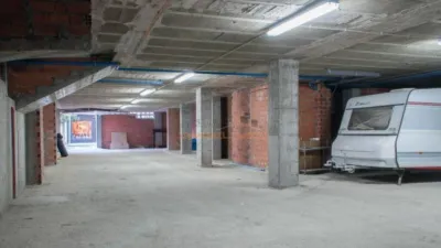 Local comercial en alquiler en Neda - Vista 2