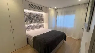 Piso en alquiler en Recoletos - Imagen 2