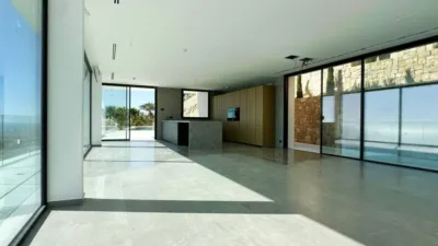 Chalet in La Fustera photo 14