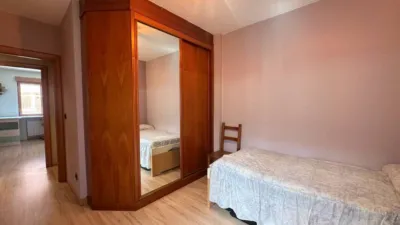 Piso en venta en La Florida-San Pedro, La Florida-San Pedro (Soria Capital) de 219.000 €