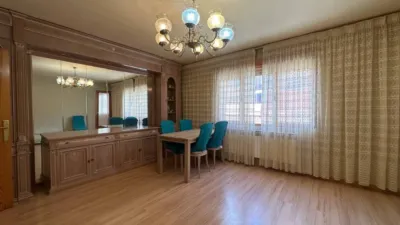 Piso en venta en La Florida-San Pedro, La Florida-San Pedro (Soria Capital) de 219.000 €