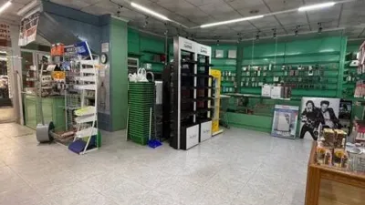 Local comercial en alquiler en Centro-Villacerrada-Pajarita - Vista 3