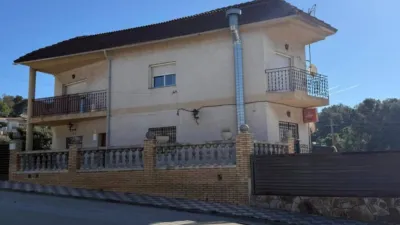 House in Abrera photo 2