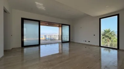 Casa – Benidorm, la Marina Baixa - Más